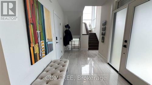 498 Phyllis Street, London South (South E), ON - Indoor Photo Showing Other Room