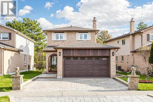 160 NEWBRIDGE CRESCENT  Brampton, ON L6S 4B3