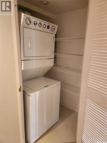 570 424 Spadina Crescent E, Saskatoon, SK - Indoor Photo Showing Laundry Room