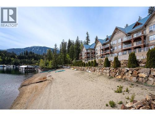 550 Rainbow Drive Unit# 302, Kaslo, BC - Outdoor With Balcony