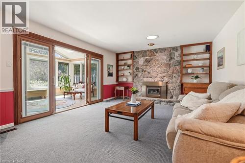360 Pomona Avenue, Burlington, ON - Indoor Photo Showing Living Room With Fireplace