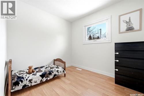 112 1St Avenue, Edenwold, SK - Indoor Photo Showing Bedroom