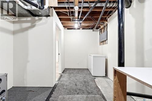112 1St Avenue, Edenwold, SK - Indoor Photo Showing Basement