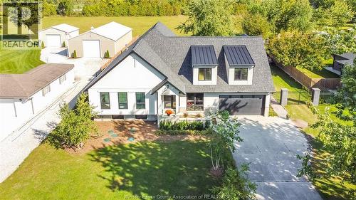 77 Bissonnette Lane, Lakeshore, ON - Outdoor