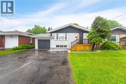 297 MOHAWK Road W  Hamilton, ON L9C 1W2
