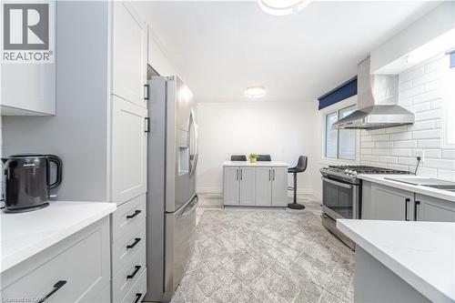 297 Mohawk Road W, Hamilton, ON - Indoor Photo Showing Kitchen With Upgraded Kitchen