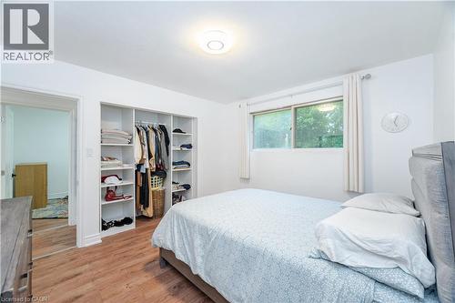297 Mohawk Road W, Hamilton, ON - Indoor Photo Showing Bedroom