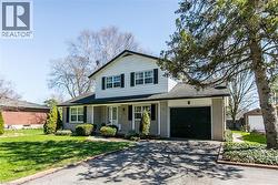 70 INWOOD Crescent  Kitchener, ON N2M 2M1