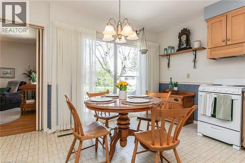 70 Inwood Crescent, Kitchener, ON - Indoor Photo Showing Dining Room
