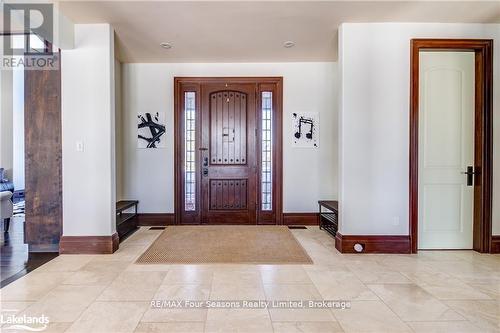 12 Windrose Valley Boulevard, Clearview, ON - Indoor Photo Showing Other Room