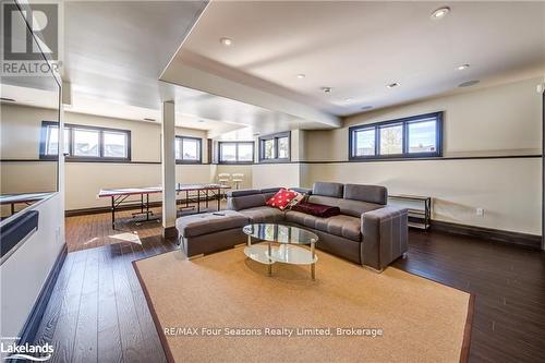 12 Windrose Valley Boulevard, Clearview, ON - Indoor