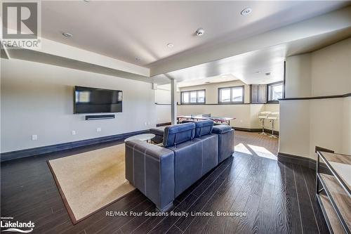 12 Windrose Valley Boulevard, Clearview, ON - Indoor