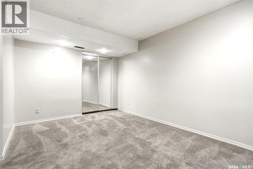 1106 Gryphons Walk, Regina, SK - Indoor