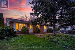 393 ENFIELD ROAD  Burlington (Lasalle), ON L7T 2X5