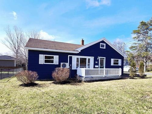 64 Regent Street  North Sydney, NS B2A 2G2