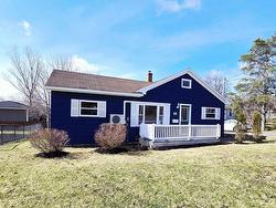 64 Regent Street North Sydney, NS B2A 2G2