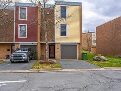 5540 Stoneham  Halifax, NS B3K 4A5