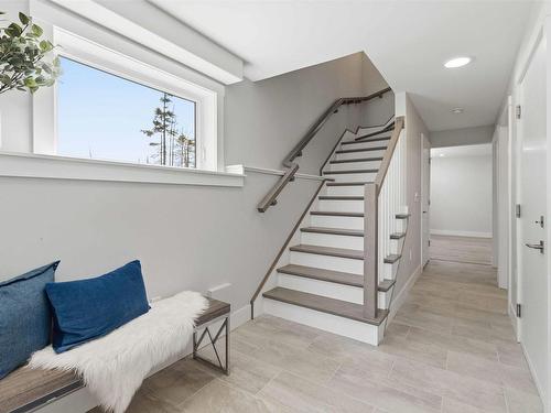 9 Viewcrest Drive, Clayton Park, NS 
