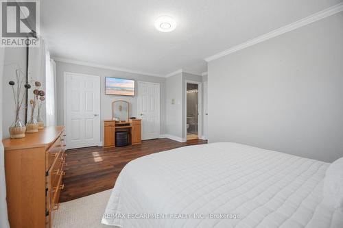 4302 Highgate Crescent, Mississauga, ON - Indoor Photo Showing Bedroom