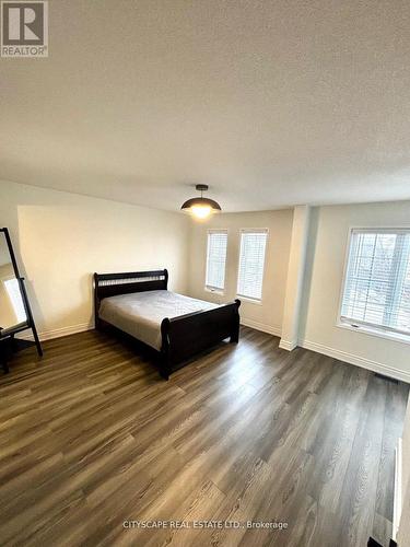 3974 Stardust Drive, Mississauga, ON - Indoor