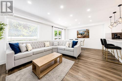 3974 Stardust Drive, Mississauga, ON 