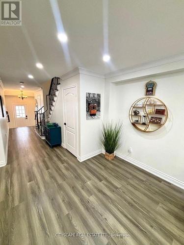 3974 Stardust Drive, Mississauga, ON - Indoor Photo Showing Other Room