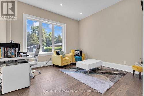 4427 Concession 7, Puslinch, ON - Indoor Photo Showing Office