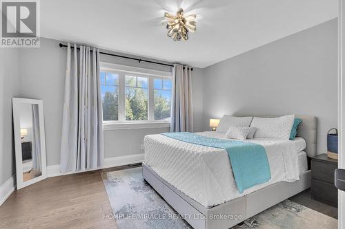 4427 Concession 7, Puslinch, ON - Indoor Photo Showing Bedroom