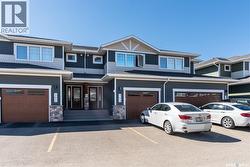 303 4000 Sandhill CRESCENT  Regina, SK S4V 3N4