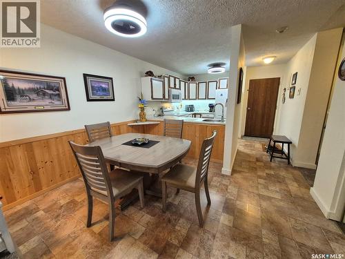 24 228 3Rd Street, Weyburn, SK - Indoor Photo Showing Dining Room