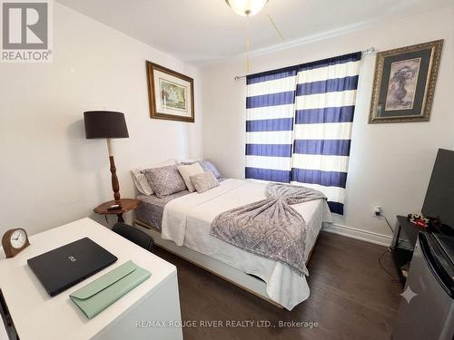 45 Rich Crescent, Whitby, ON - Indoor Photo Showing Bedroom