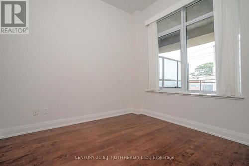 313 - 15277 Yonge Street S, Aurora, ON - Indoor Photo Showing Other Room