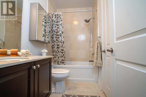 313 - 15277 Yonge Street S, Aurora, ON - Indoor Photo Showing Bathroom
