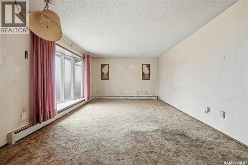 98 Main Street, Lang, SK - Indoor Photo Showing Other Room