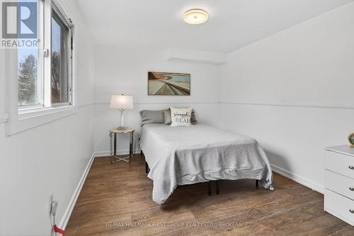 1198 Brass Drive, Kingston (City Northwest), ON - Indoor Photo Showing Bedroom
