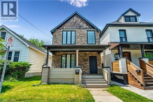 221 Rosslyn Avenue N, Hamilton, ON - Outdoor With Facade