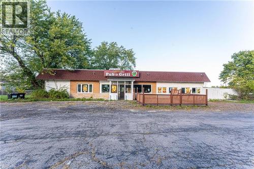 View of front of property featuring roof with shingles - 5391 King Street, Lincoln, ON 
