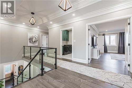 8378 Chippewa Road E, Hamilton, ON - Indoor Photo Showing Other Room