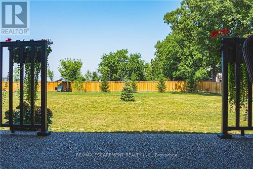8378 Chippewa Road E, Hamilton, ON - Outdoor