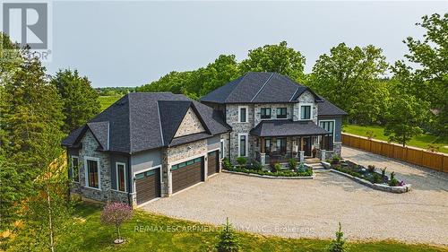 8378 Chippewa Road E, Hamilton, ON - Outdoor