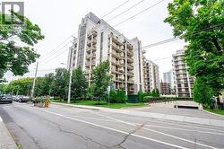 90 CHARLTON Avenue W Unit# 308 Hamilton, ON L8P 0B4