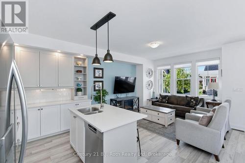 67 Discovery Trail, Midland, ON - Indoor