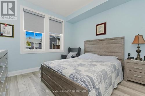 67 Discovery Trail, Midland, ON - Indoor Photo Showing Bedroom