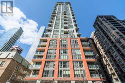 1307 - 126 SIMCOE STREET Toronto, ON M5H 4E6