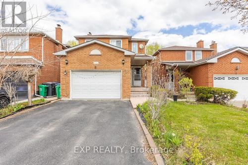 8 FAYWOOD DRIVE  Brampton, ON L6Y 4K3