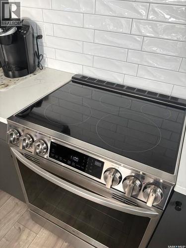 351 Aniskotaw Bend, Saskatoon, SK - Indoor Photo Showing Kitchen