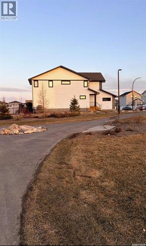 351 Aniskotaw Bend, Saskatoon, SK - Outdoor