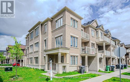 65 FRUITVALE CIRCLE  Brampton, ON L0P 1N0