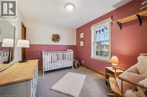 68 Albert Street, Cambridge, ON - Indoor Photo Showing Bedroom