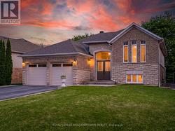 30 CRANBERRY HEIGHTS Wasaga Beach, ON L9Z 1M9